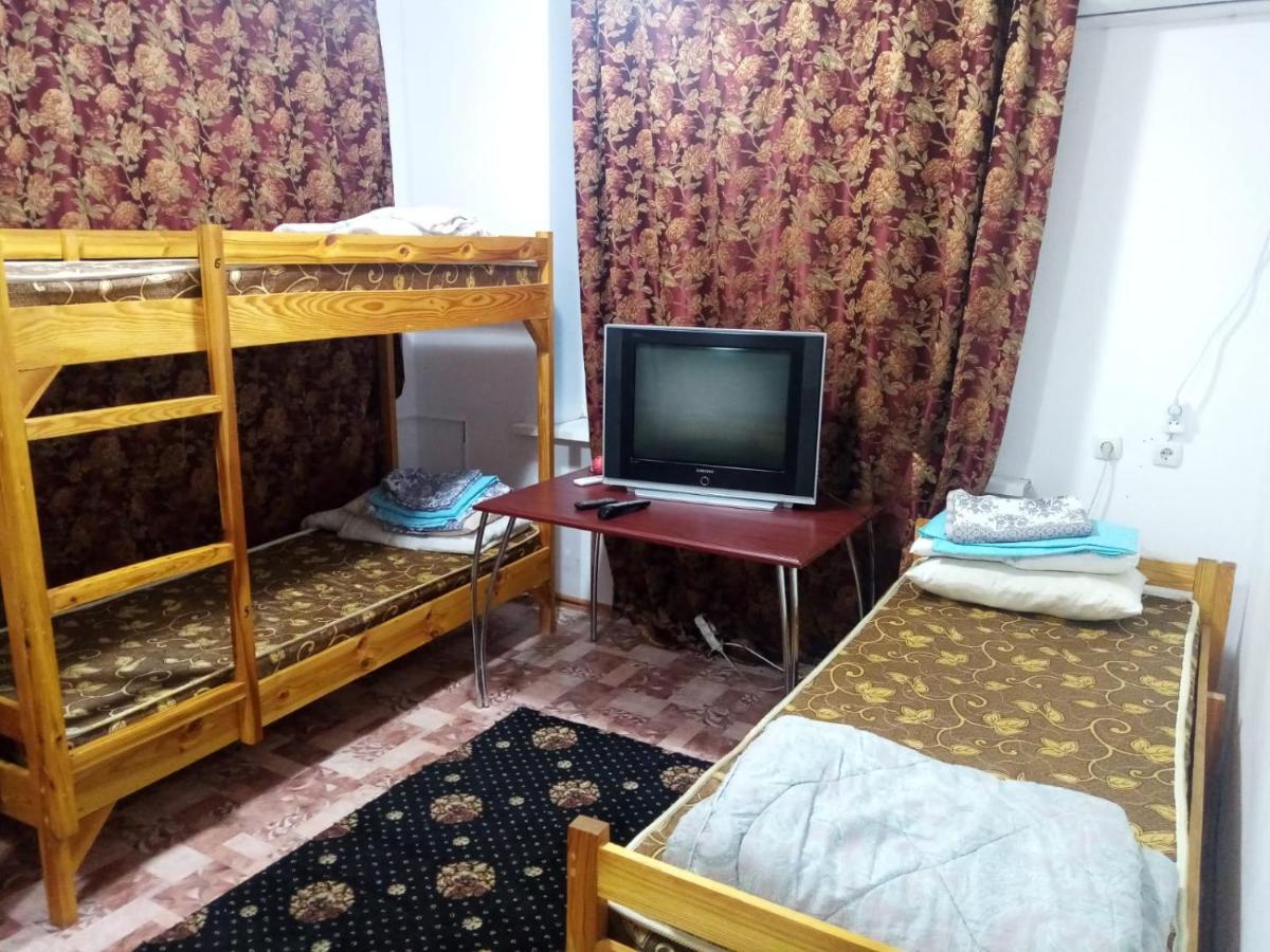 Hostel Raikhan อะเตรา ภายนอก รูปภาพ
