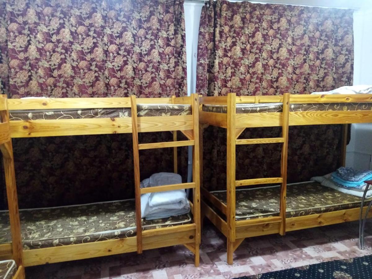 Hostel Raikhan อะเตรา ภายนอก รูปภาพ